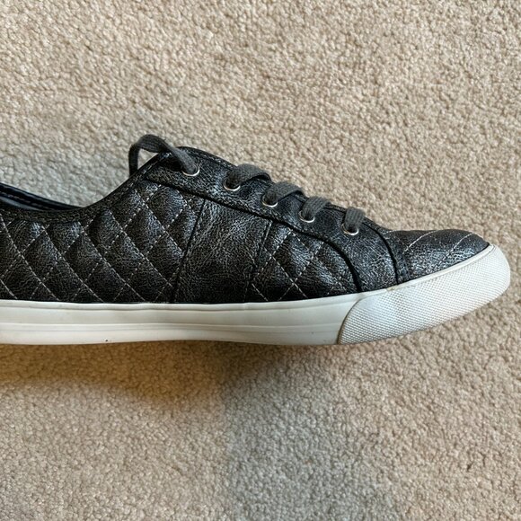 G By Guess GG Backers Women's Fashion Walking Sneakers Size 11M Gray - Picture 6 of 10